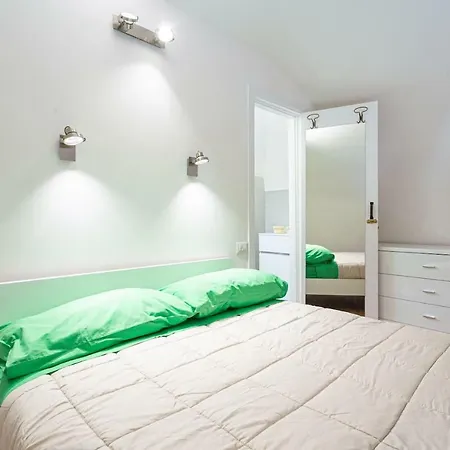 Apartment Nuova Montesperelli